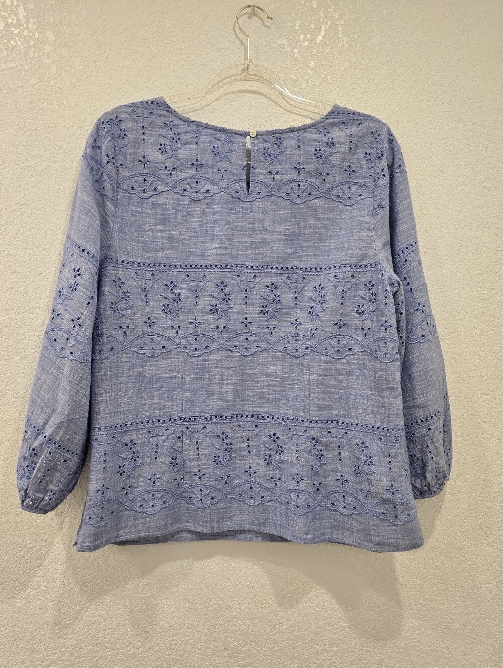 Talbots Blue Eyelet Embroidered Blouse with Balloon Sleeves Cotton M - Picture 2 of 6